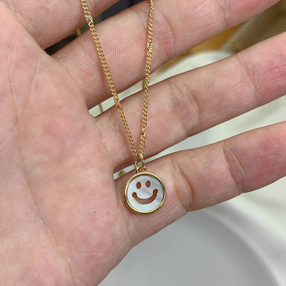 Round Coin Smiley Face Smile Necklace Women Fashion Natural Sea Shell Pendant Neck Chain Girl Jewelry Gifts