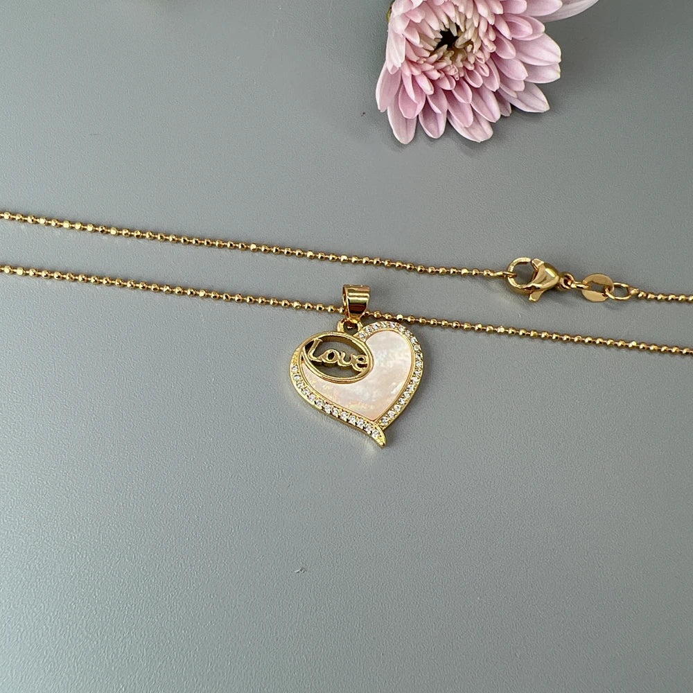 Fashion Metal Mother of Pearl Shell Crystal Zircon Letter Heart Necklace For Women Jewelry Gifts
